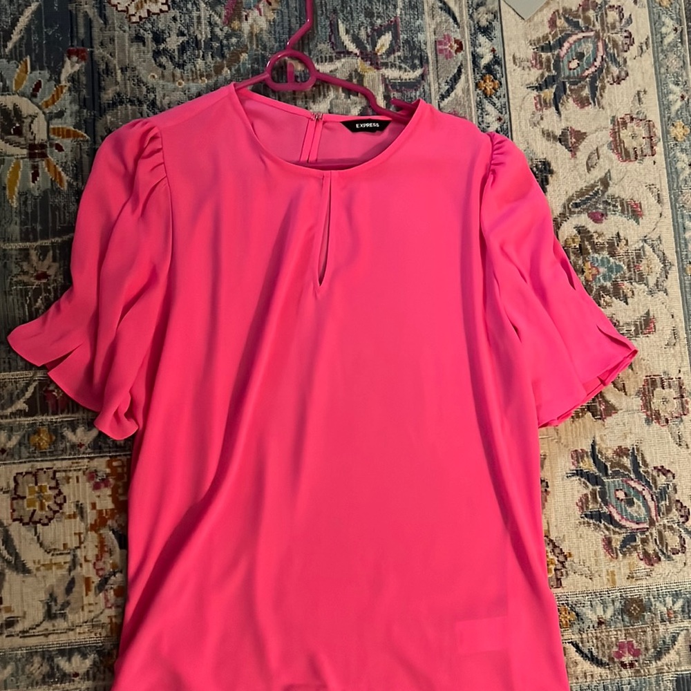 Express pink blouse